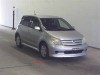 TOyota ist 2002