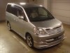 TOYOTA NOAH 2004